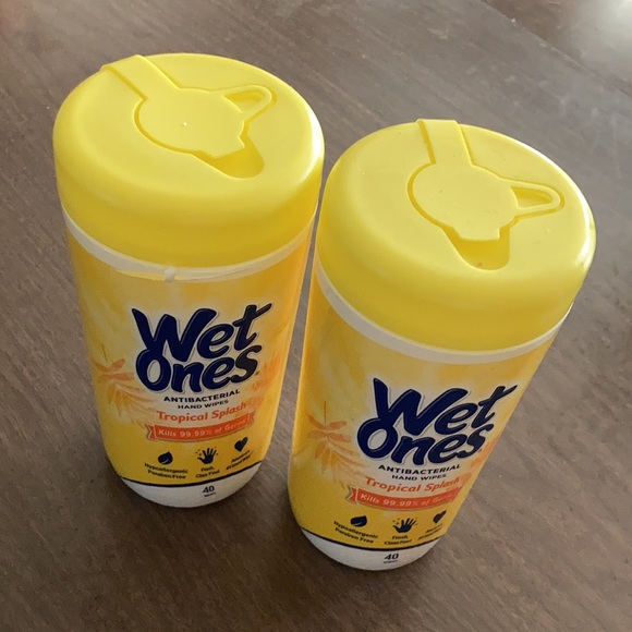 Tropical wet ones canisters 2x hand cleaner - Picture 6 of 8